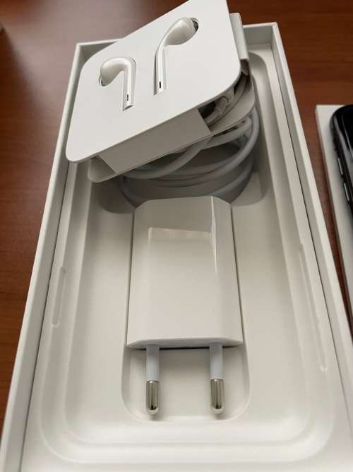 **Price Dropped** iPhone XS 64GB Space Gray **Immaculate Condition**