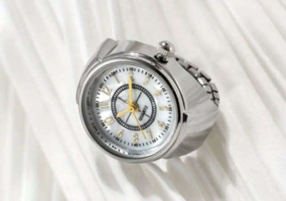 Mini Finger Ring Watch