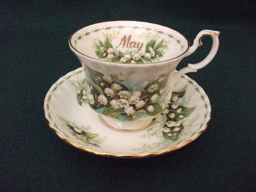 Royal Albert Duo. Flowers of the month.