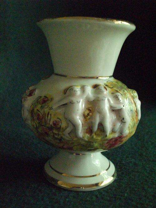 Capodimonte Vase