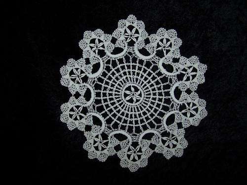 Beautiful Lace Doily/Place Mat - UNUSED