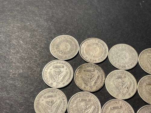 Complete Collection of tickeys from 1923 to 1960 - excluding the 1931 - including both 1925 tickeys