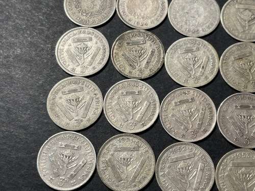 Complete Collection of tickeys from 1923 to 1960 - excluding the 1931 - including both 1925 tickeys