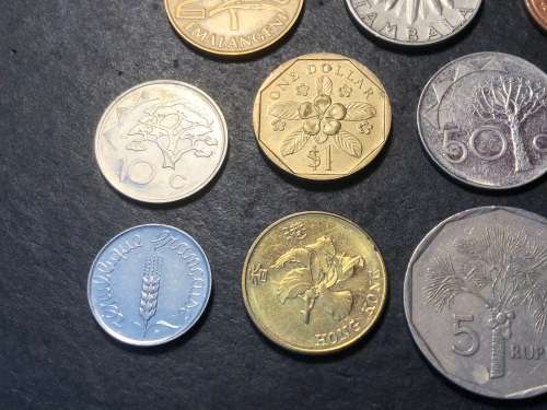 Thematic collection of coins with a PLANT design - price is for all 11 coins in the collection