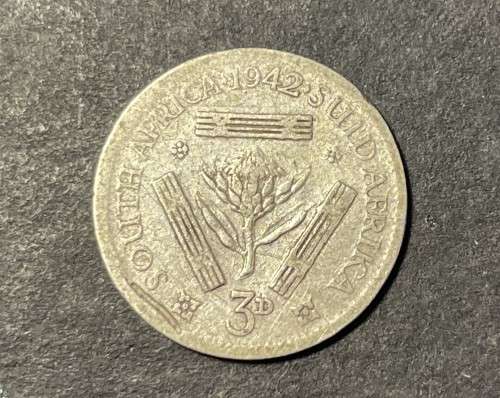 1942 SA silver 3 pence coin - possibly an Error