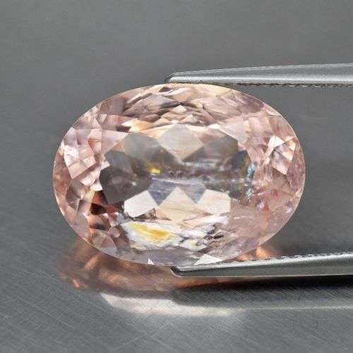 AMAZING NATURAL MORGANITE 1.25CTS - OVAL