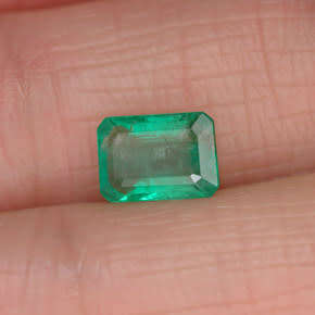 1.08ct GIL CERTIFIED OCTAGON SHAPE NATURAL EMERALD GEMSTONE
