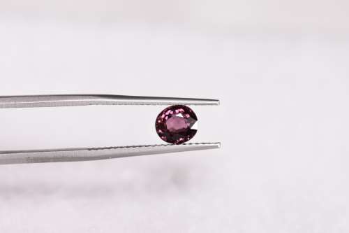 1.08ct NATURAL SPINEL REDDISH PURPLE FANCY SHAPE