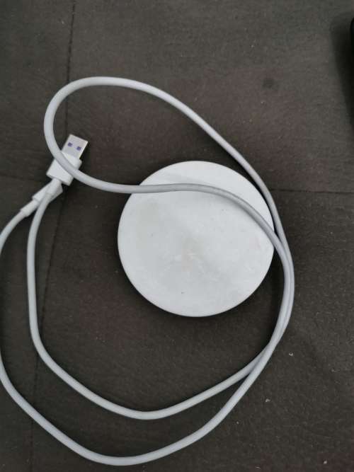 Huawei P 30 128 Gig (including accesseries)