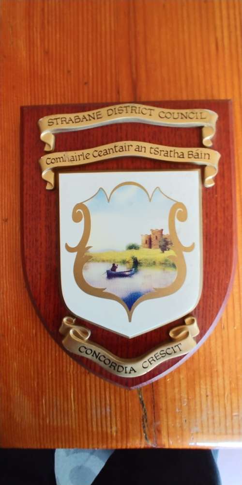 Unique Plaque presented to Ronnie Kasrils