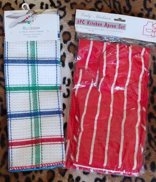 3 piece Kitchen Apron Set & 3 pack Heavy Swabs