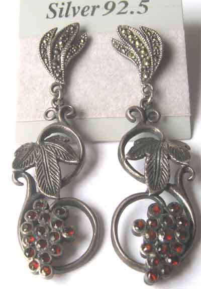 925 Sterling Silver Marcaite and Garnets Earrings