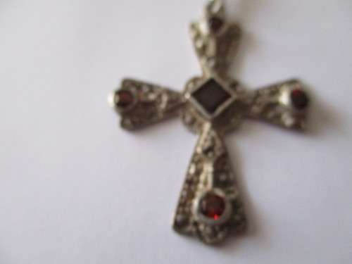 925 Sterling Silver and Genuine Garnets Pendant/Cross