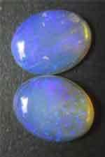 2 pieces Opals 9.00 x 7.00 mm ovals T. W 1.65 ct Price per piece