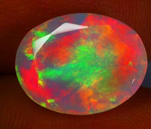 2.91Ct. IF Premium 13 x 10 mm Rainbow Multi Flashy 3D Solid Color Play Welo Opal