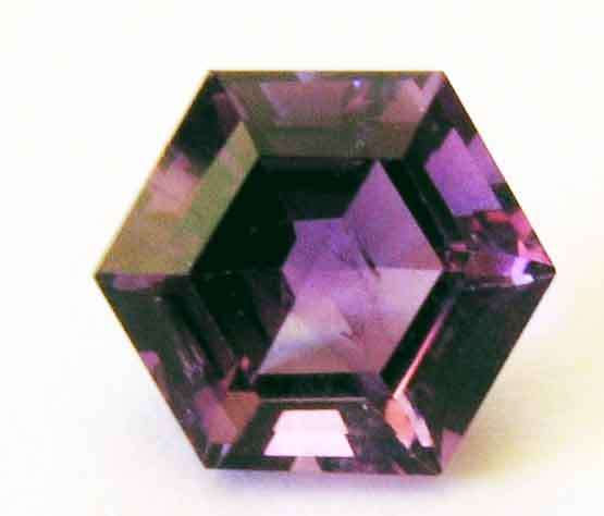 7.00 mm Hexagonal Faceted cut Amethyst 1,30 ct.
