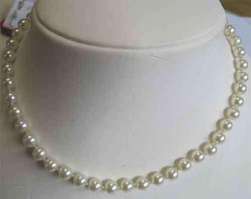 42 cm Long Pearl Necklace