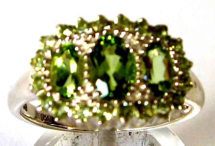 Excusite ,Sterling Silver and Peridot Ring