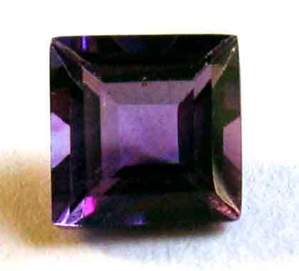 6.00 x 6.00 mm Square cut Amethyst 0.96 ct.