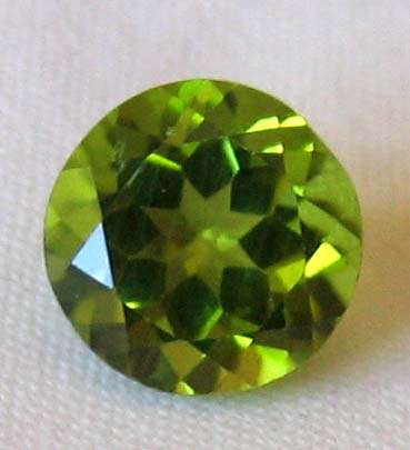 7.75 mm Round Feceted cut  Peridot  2.11 cts.