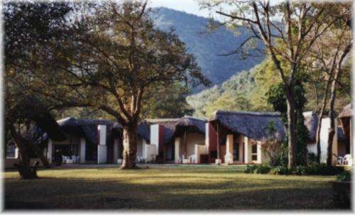 SUDWALA LODGE  4 SLEEPER 30 APRIL - 3 MAY 2010 BID FROM R1 FOR 4 DAYS / 3 NIGHTS