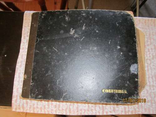 Vintage Columbia Record Album with more than 30 78rpm records