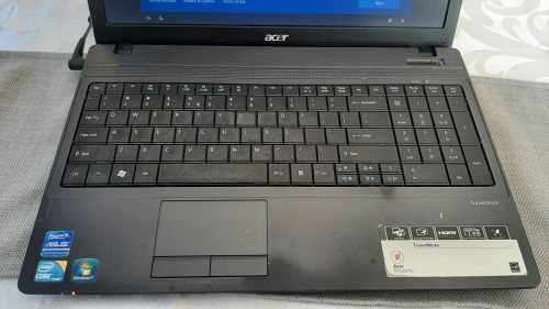 Acer travelmate laptop i3