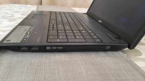 Acer travelmate laptop i3