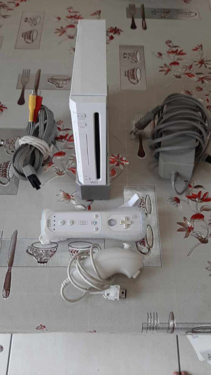 Nintendo Wii Console complete system
