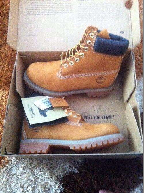 UK 5, 6, 7, 8, 9. BRAND NEW TIMBERLAND BOOTS WITH BOXE AND TAGS STILL ON THE BOOTS. 100% WATER PROOF