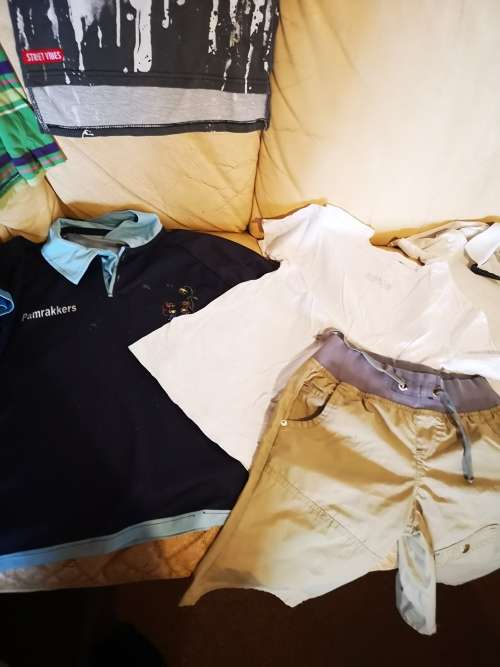 Big lot of boys clothing 9-10 years