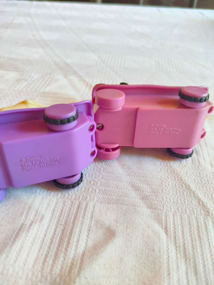 Two vintage Alladin McDonald`s toys