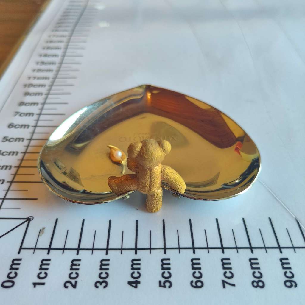 Mikimoto international trinket holder - absolutely stunning!