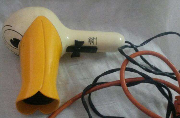 Cutest vintage duck hair dryer by WIK still working! - very rare!