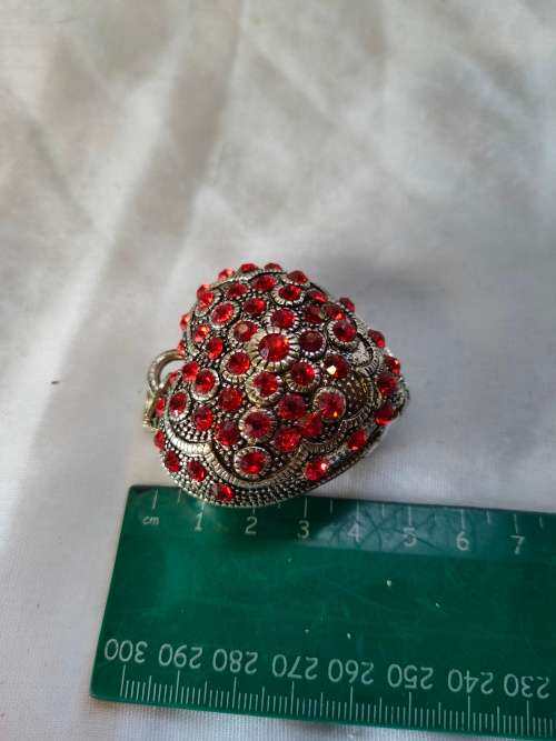 Lovely bulky heart pendant