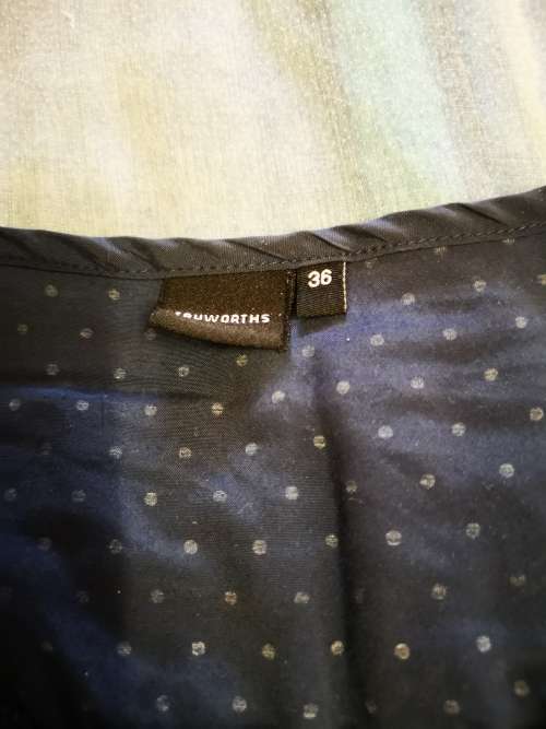 Lovely lot of woman's clothing - size 36 / medium