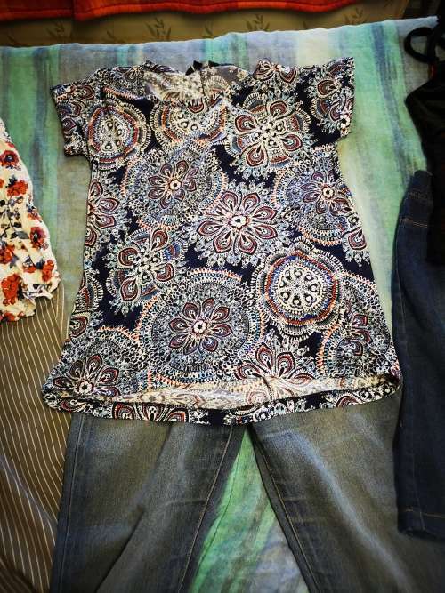 Nice big lot of woman's clothing. Size - mostly 32 / small