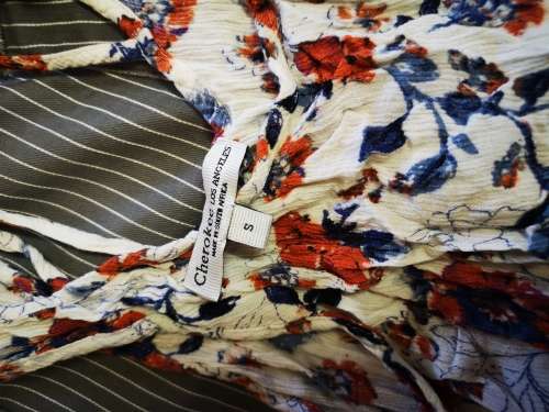 Nice big lot of woman's clothing. Size - mostly 32 / small