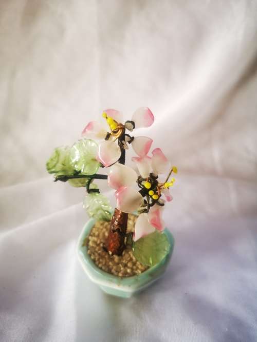 A gorgeous unusual little tree ornament