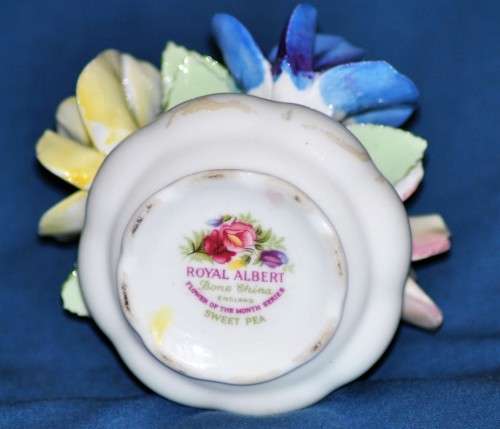 Royal Albert Flowers of the Month April Posy