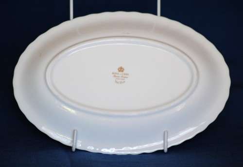 Royal Albert Val D'Or Gravy Boat and Plate