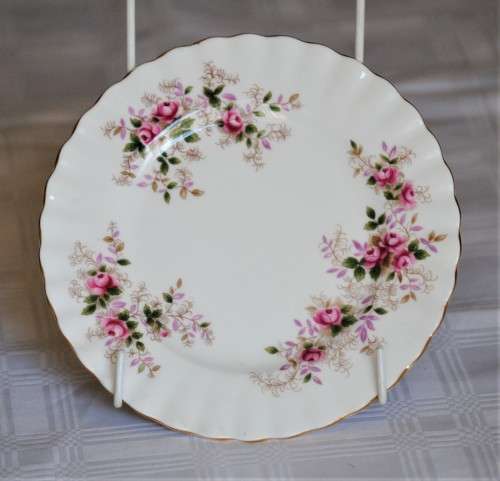 Royal Albert `Lavender Rose` Side Plate