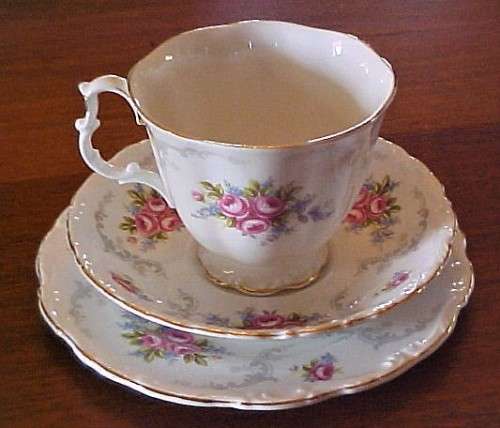 Royal Albert Tranquillity Trio