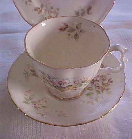 Royal Albert  - Haworth Trio's