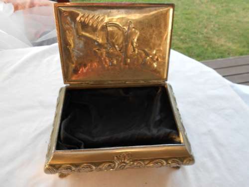 Jewellery Box - footed