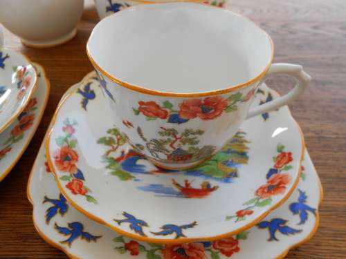 Royal Albert Chinese willow - 9 Pc Tea set