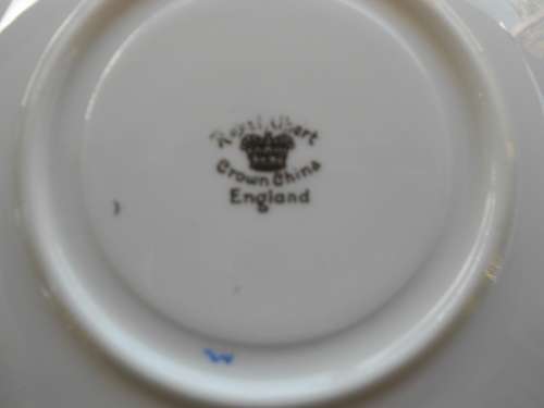 Royal Albert Chinese willow - 9 Pc Tea set