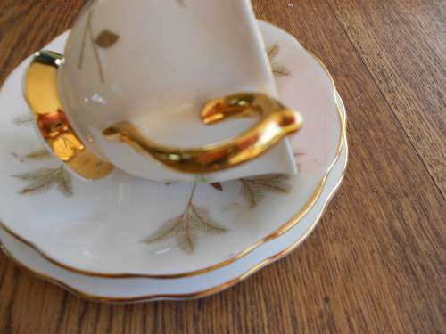 Royal Albert Braemar trio