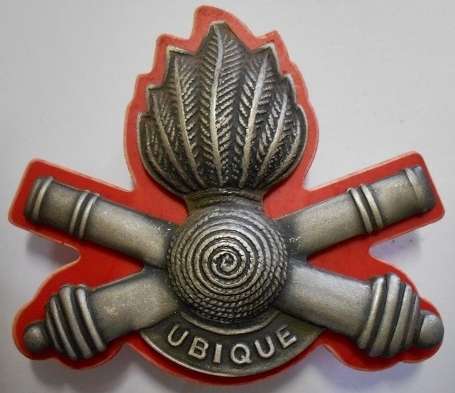 10 Artillery Brigade Cap Badge Large Size Dinnes 246