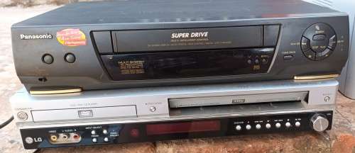 VHS DVD player
